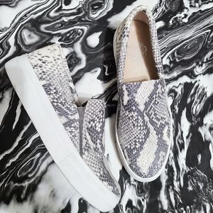 Vince Camuto Snaked Print Leather Slip-on